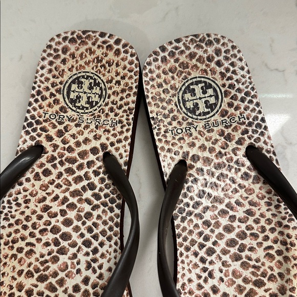 Tory Burch Snakeskin Pattern Sandals with Black Straps - Picture 3 of 8